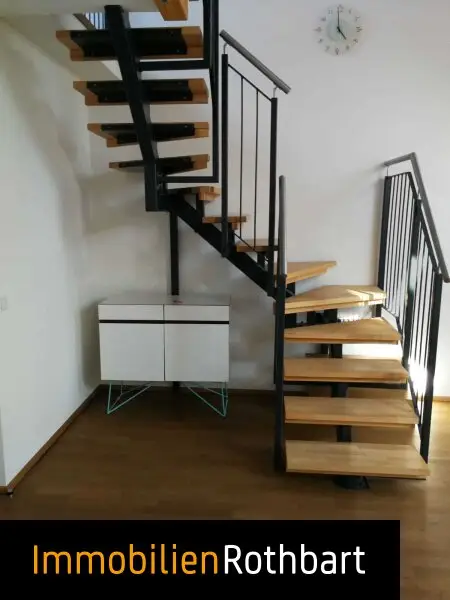 Dachgeschoßwohnung mit Galerie in bester Lage