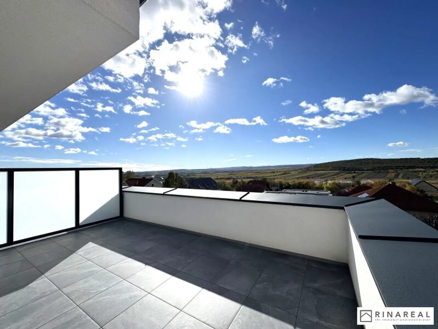 TRAUMHAFTER AUSBLICK | Moderne Doppelhaushälfte - ERSTBEZUG | 5 Zimmer | schlüsselfertige Ausführung | Großhöflein - Fasangasse (Haus 4/1)