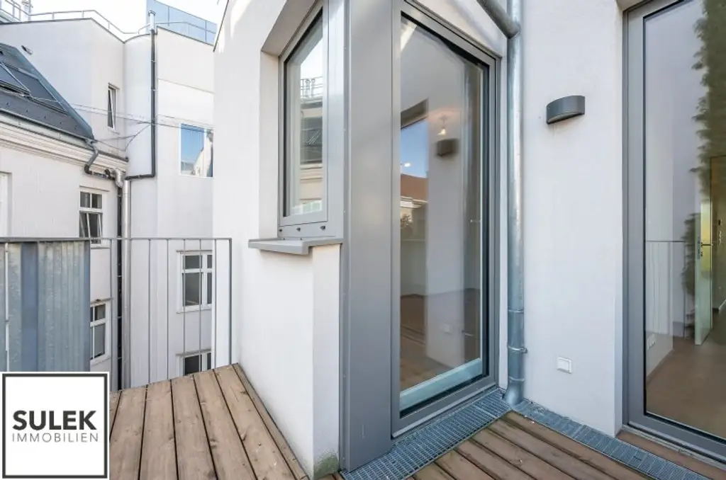 helle moderne 3 Zimmerwohnung mit traumhaften Blick über den Donaukanal