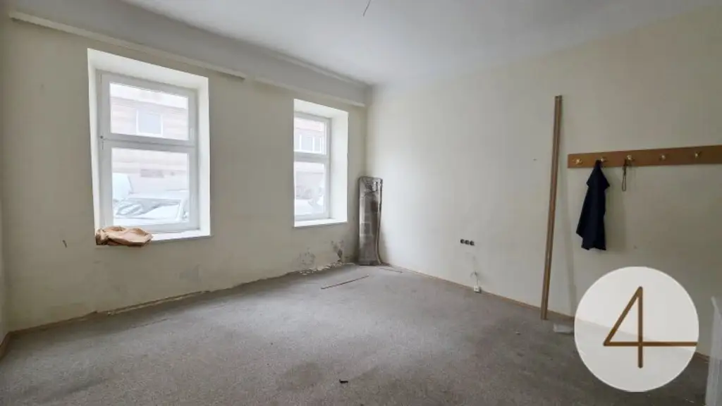 1 Zimmer Starterwohnung im EG