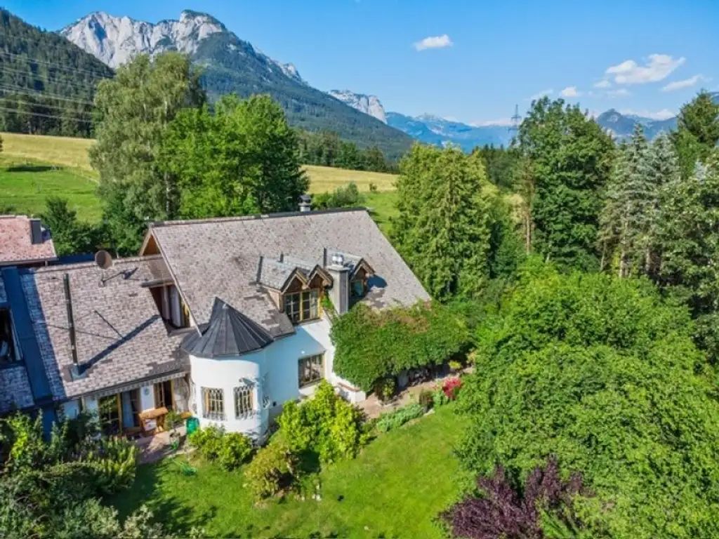 Großzügiges Landhaus I Bergblick I erhöhte idyllische Ruhelage