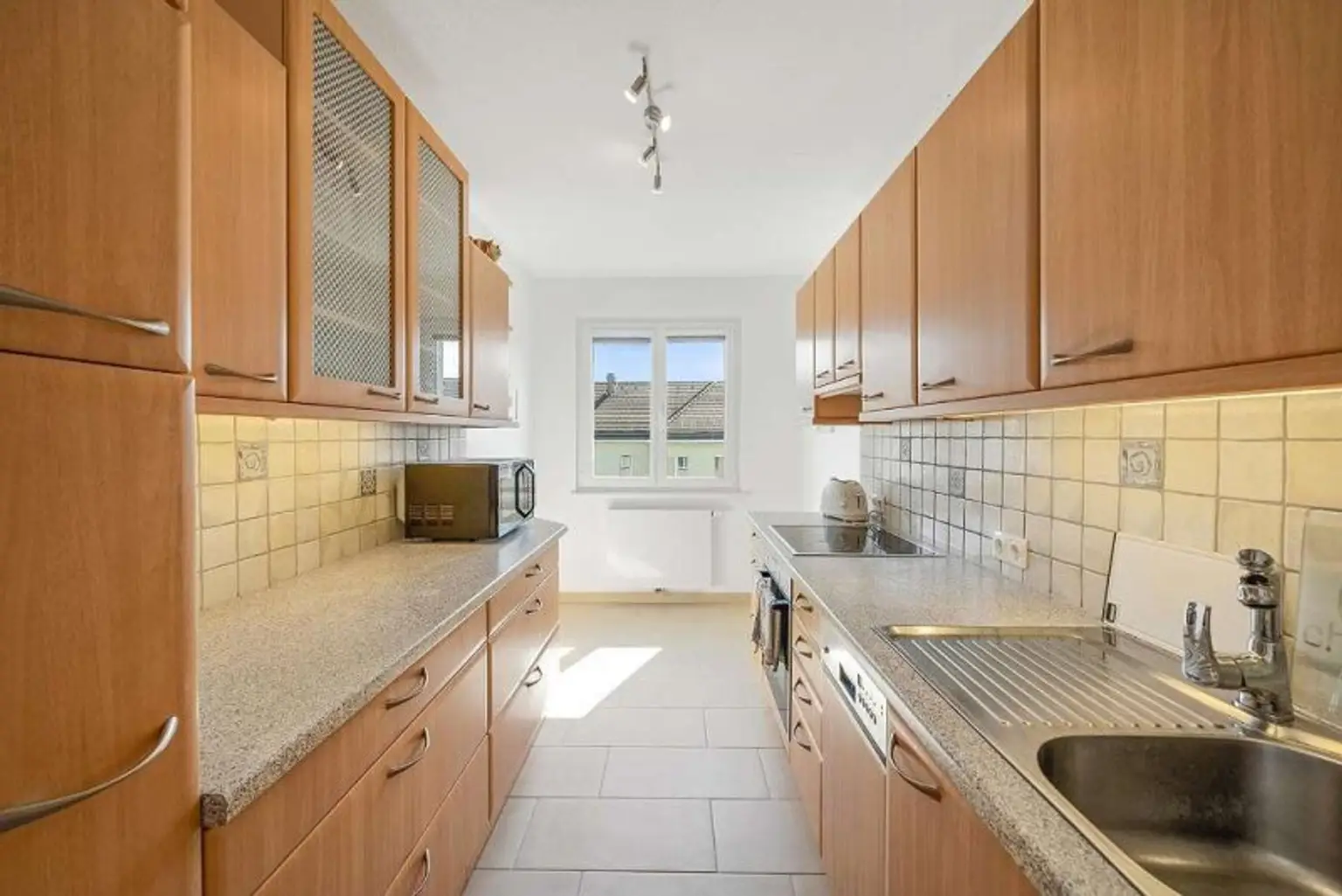 Attraktive Anlagechance: Stilvolle 3-Zimmer-Wohnung im grünen Baumgarten