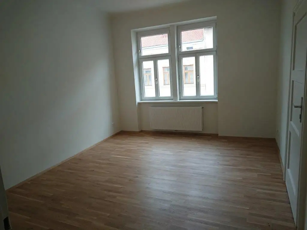 Provisionsfrei | 2,5 Zimmer | 77 m² | Ideal als Studenten WG | 3. Stock ohne Lift | 1050 Wien