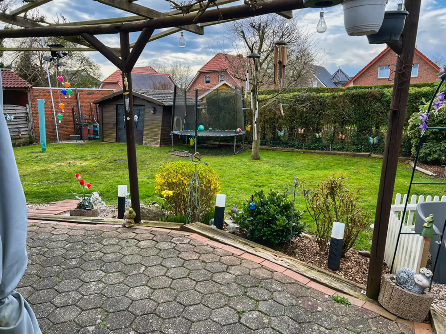 Kapitalanleger aufgepasst! 3-Parteien-Haus in Westoverledingen!
