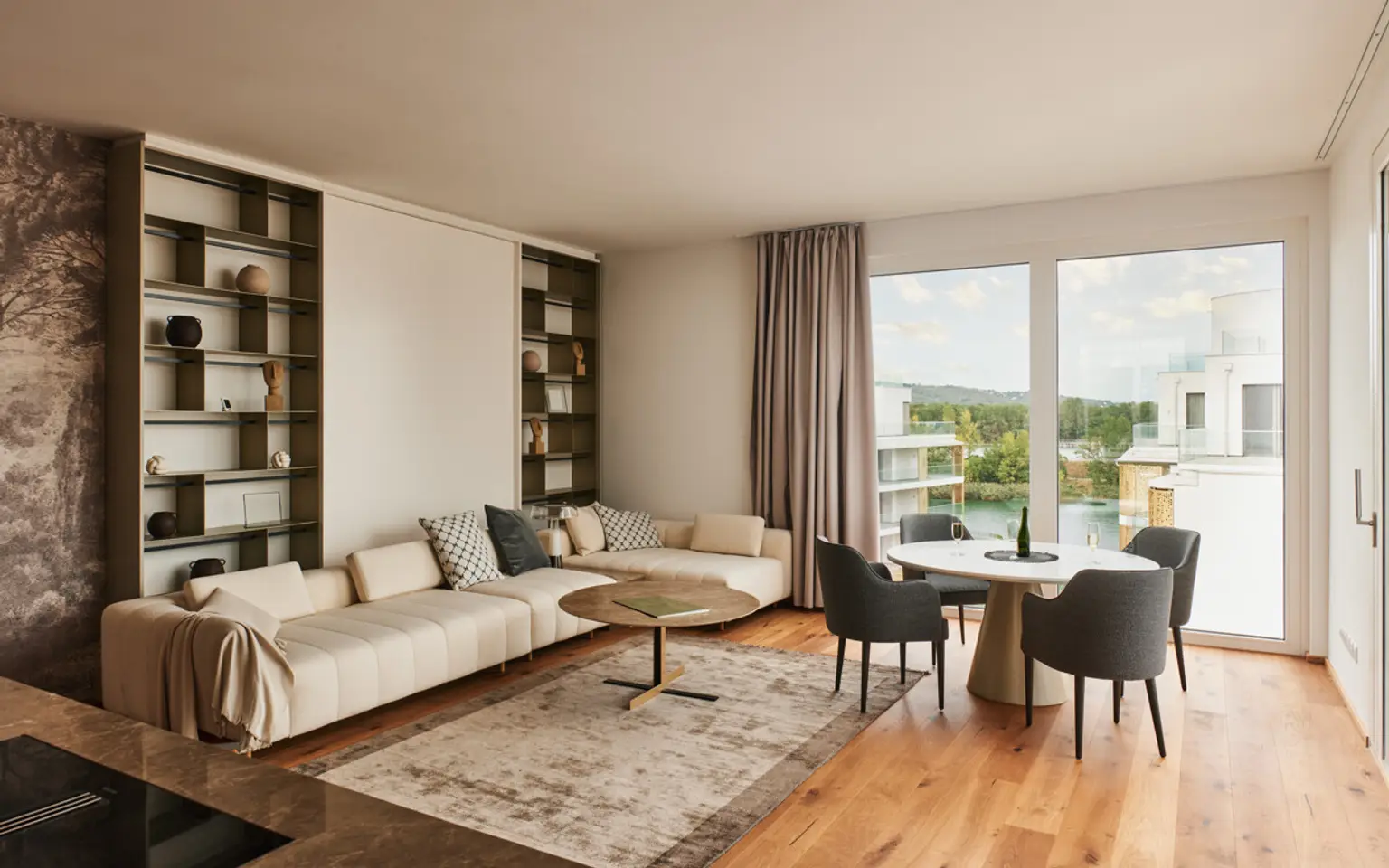 Exklusiv am Wasser: 6-Zimmer-Wohnung mit 45m2 Freifläche in erster Wasserlage