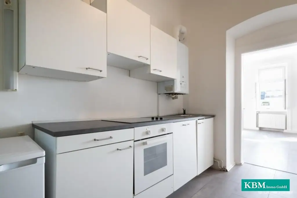 Charmante Altbauwohnung in Toplage – 2-Zimmer-Wohntraum mit Stil und Helligkeit