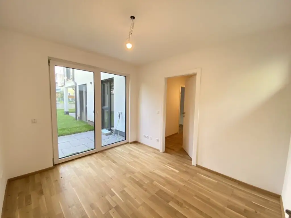 Neuwertige Gartenwohnung an der Langobardenstraße - Hofruhelage - Luftwärmepumpe