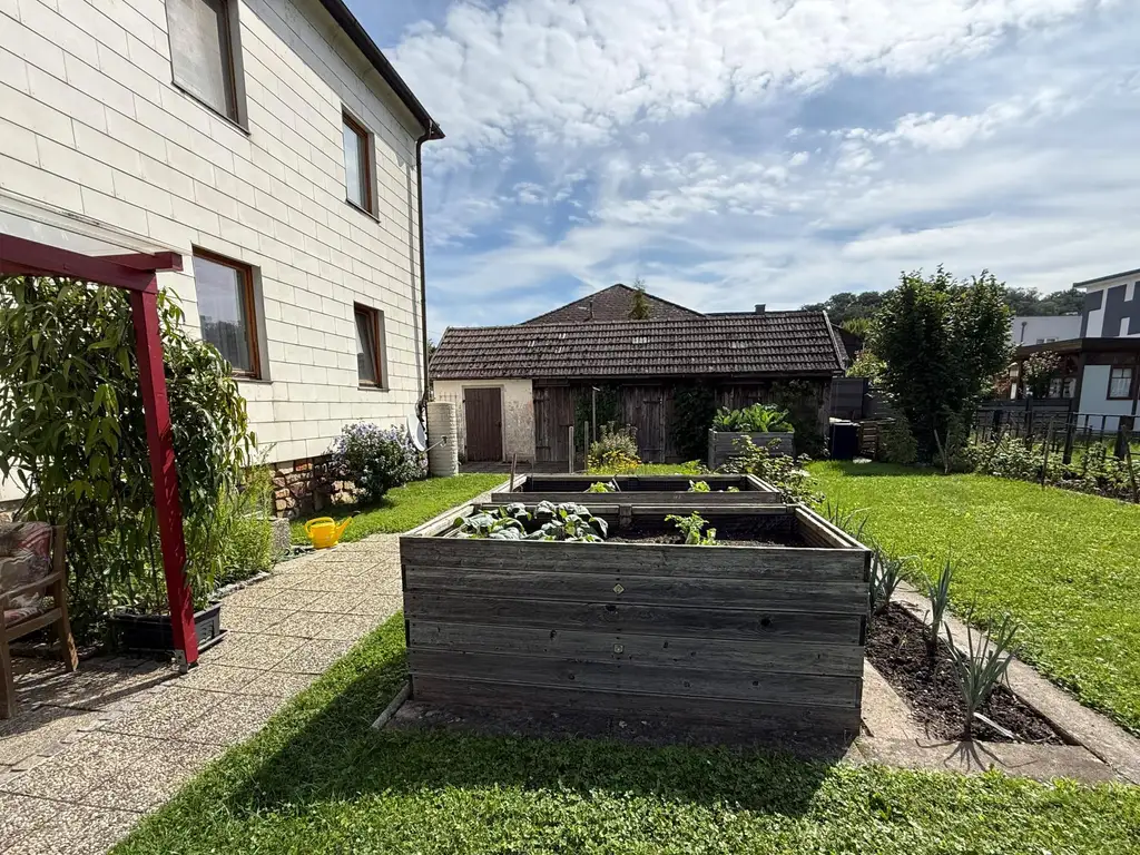 Raumwunder: Mehrfamilienhaus in Krummnußbaum – Platz & Garten für mehrere Familien!