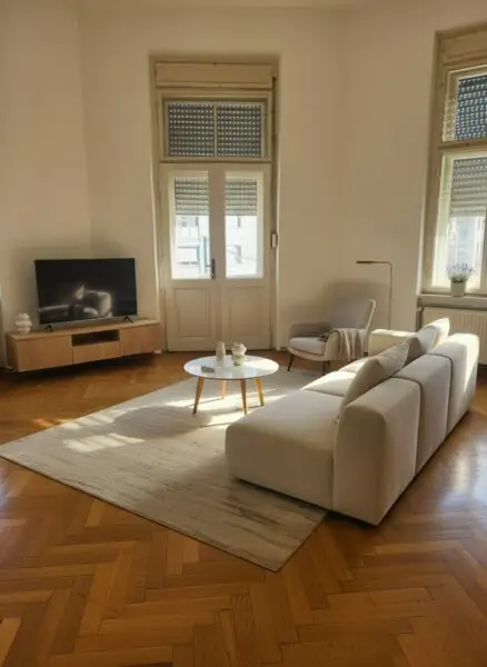 Gemütliche 1,5-Zimmer-Altbauwohnung in zentraler Lage – Ideale Starterwohnung für Studenten und Singles!