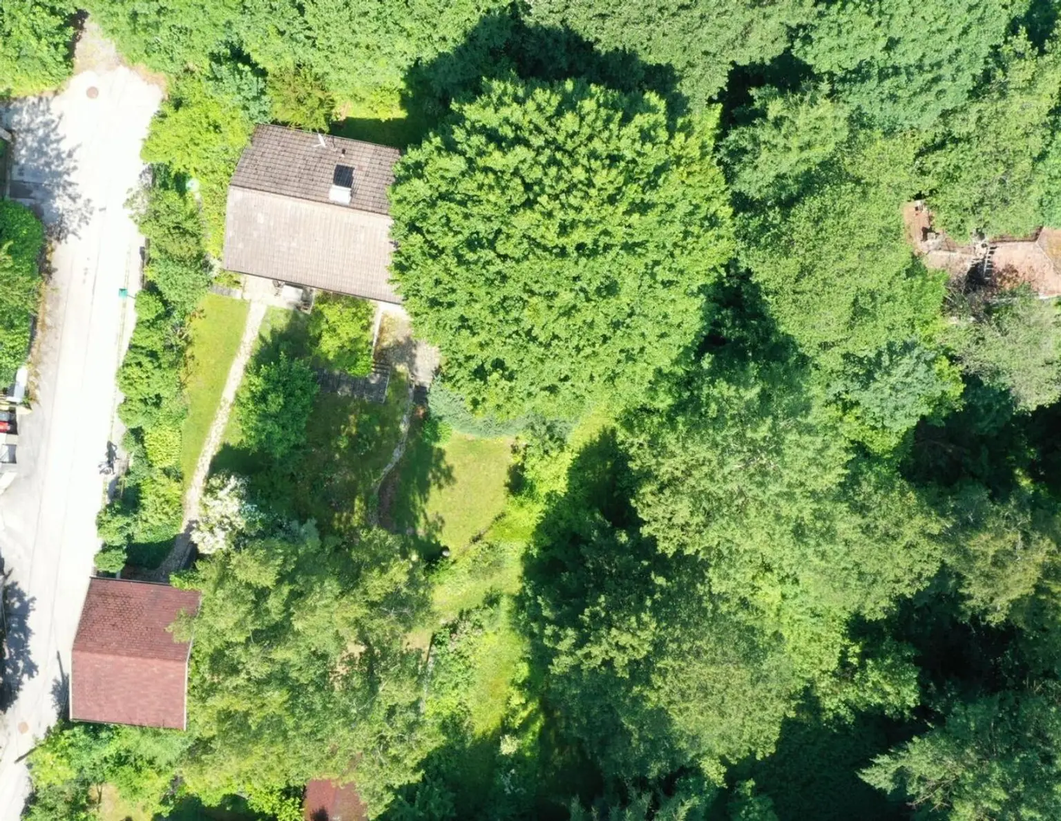 Absolute Rarität nähe Gablitz und Purkersdorf, Waldlage, 3068m² Grundstück, Doppelcarport, Ruhelage, letztes Haus in Sackgasse,