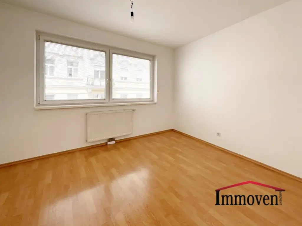 TEILWEISE HOFRUHELAGE - 2-Zimmerwohnung mit Balkon (Mietbeginn 01.02.2026)