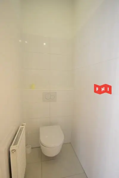 Unbefristete 4 Zimmer Stilaltbauwohnung Nähe Lycèe Francais & Palais Liechtenstein