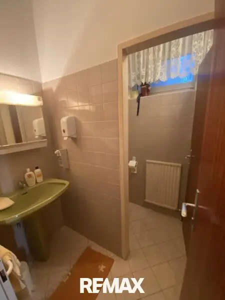 6 Toilette