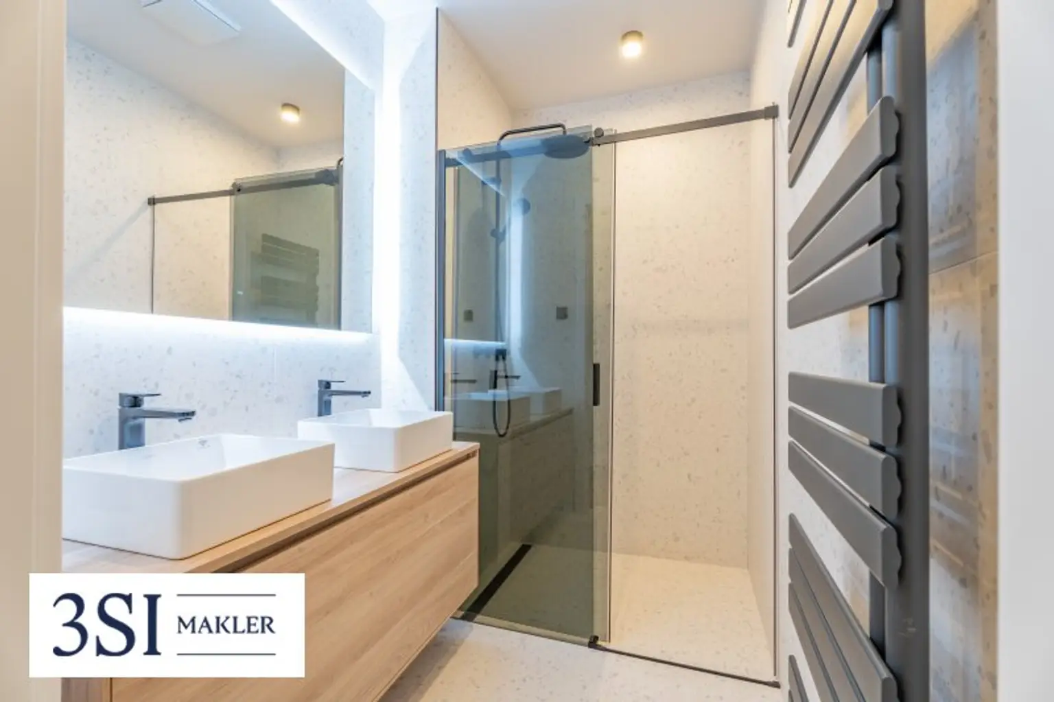 Wohnen mit Klasse – sanierter Altbau, moderne Ausstattung und ideale Raumaufteilung