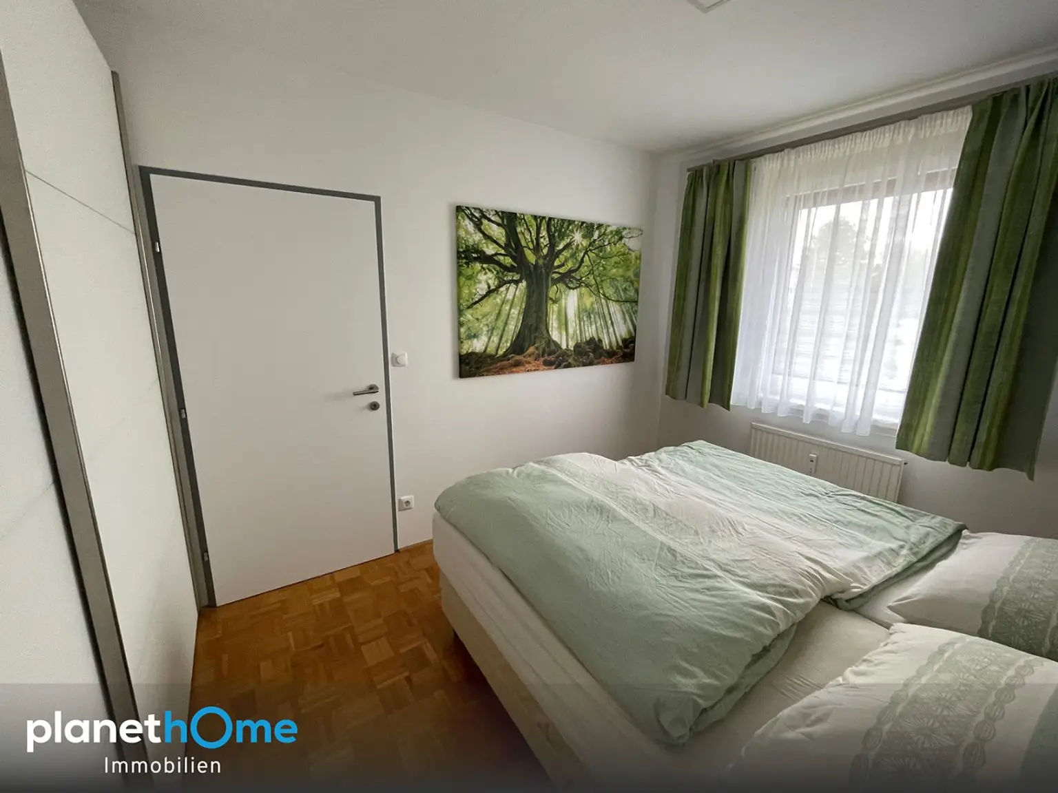 Schlafzimmer Bild1