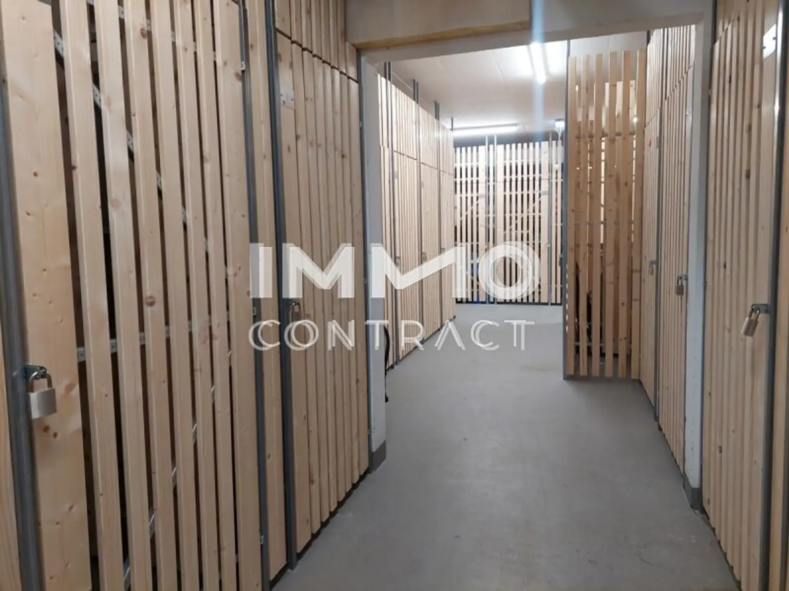 89813714-f1a2-429a-b4f5-c9a582d3d766