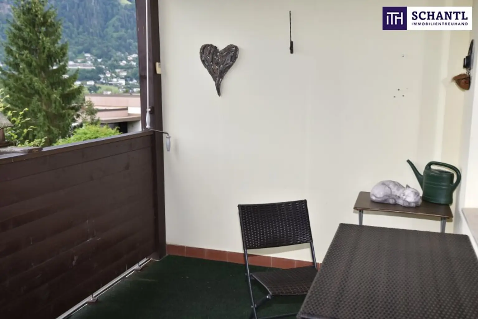 ++EXKLUSIVE ca. 92m² EIGENTUMSWOHNUNG am OSSIACHER SEE++mit PRIVATEM SEEZUGANG++ PANORAMABLICK auf die GERLITZEN++ZWEITWOHNSITZ ALS WERTANLAGE++