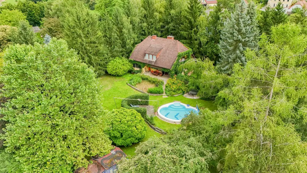 Bezauberndes Landhaus inmitten herrlicher Natur!