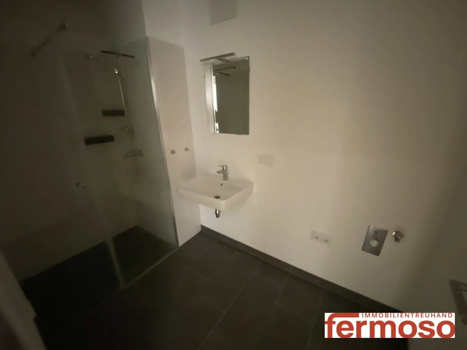 Neubau 1 Zimmer Wohnung mit Balkon
