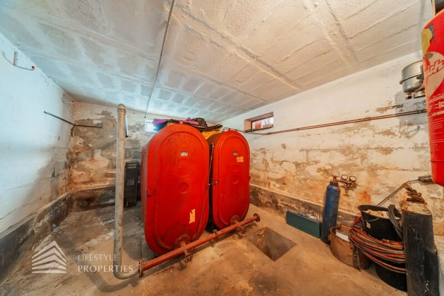 Großzügiges Familienrefugium in absoluter Ruhelage – charmantes Wohnhaus auf 1.000 m² Traumgrundstück in 1220 Wien