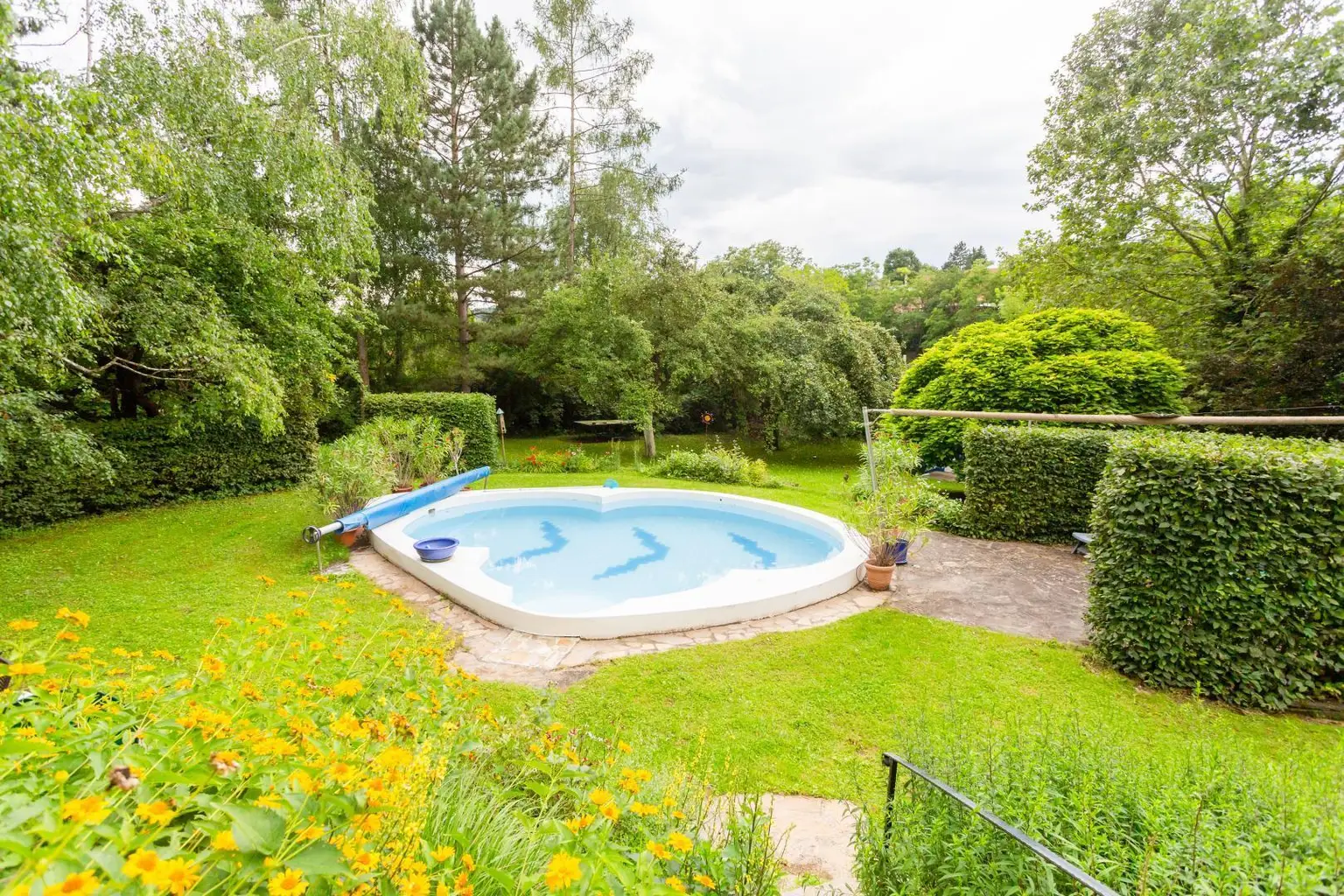 Pool I