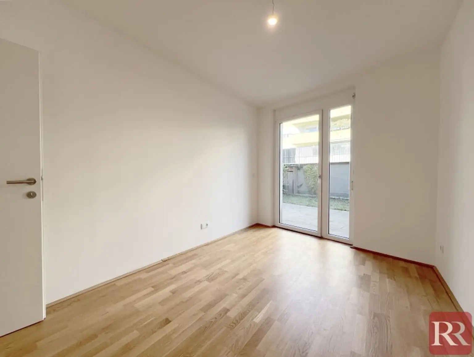 Gartenflair trifft Wohnkomfort - charmante 3-Zimmer-Wohnung