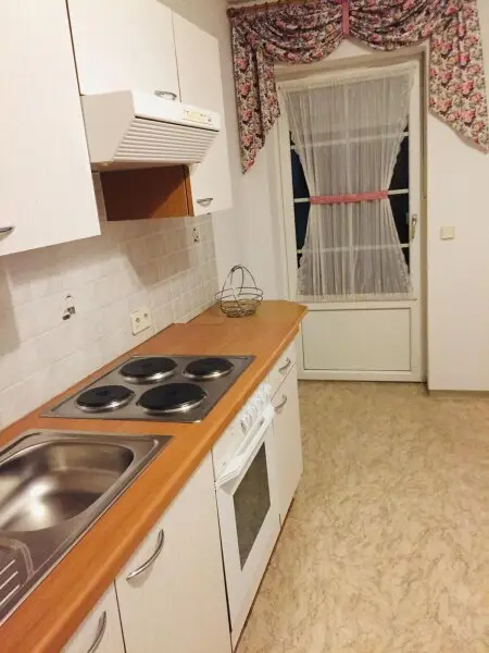 Schöne , möblierte , kleine Mietwohnung