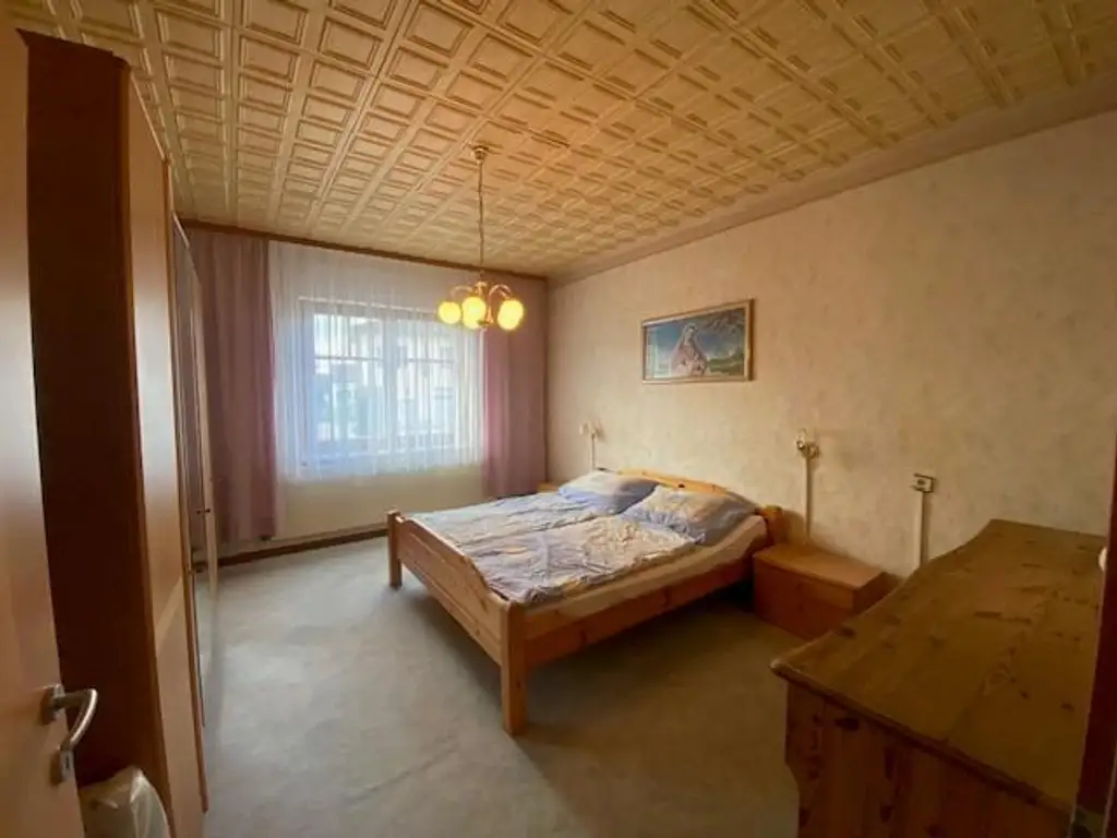 Gepflegtes Haus mit Nebengebäude, Stadl, Garten & Ackerfläche im Südburgenland!