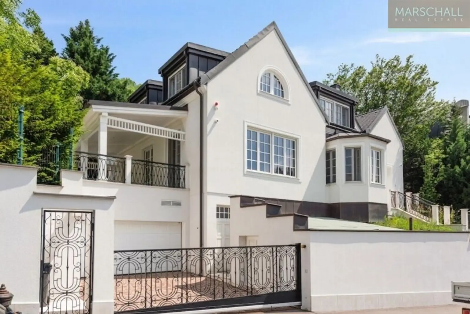 Luxusvilla mit Indoorpool in Döbling