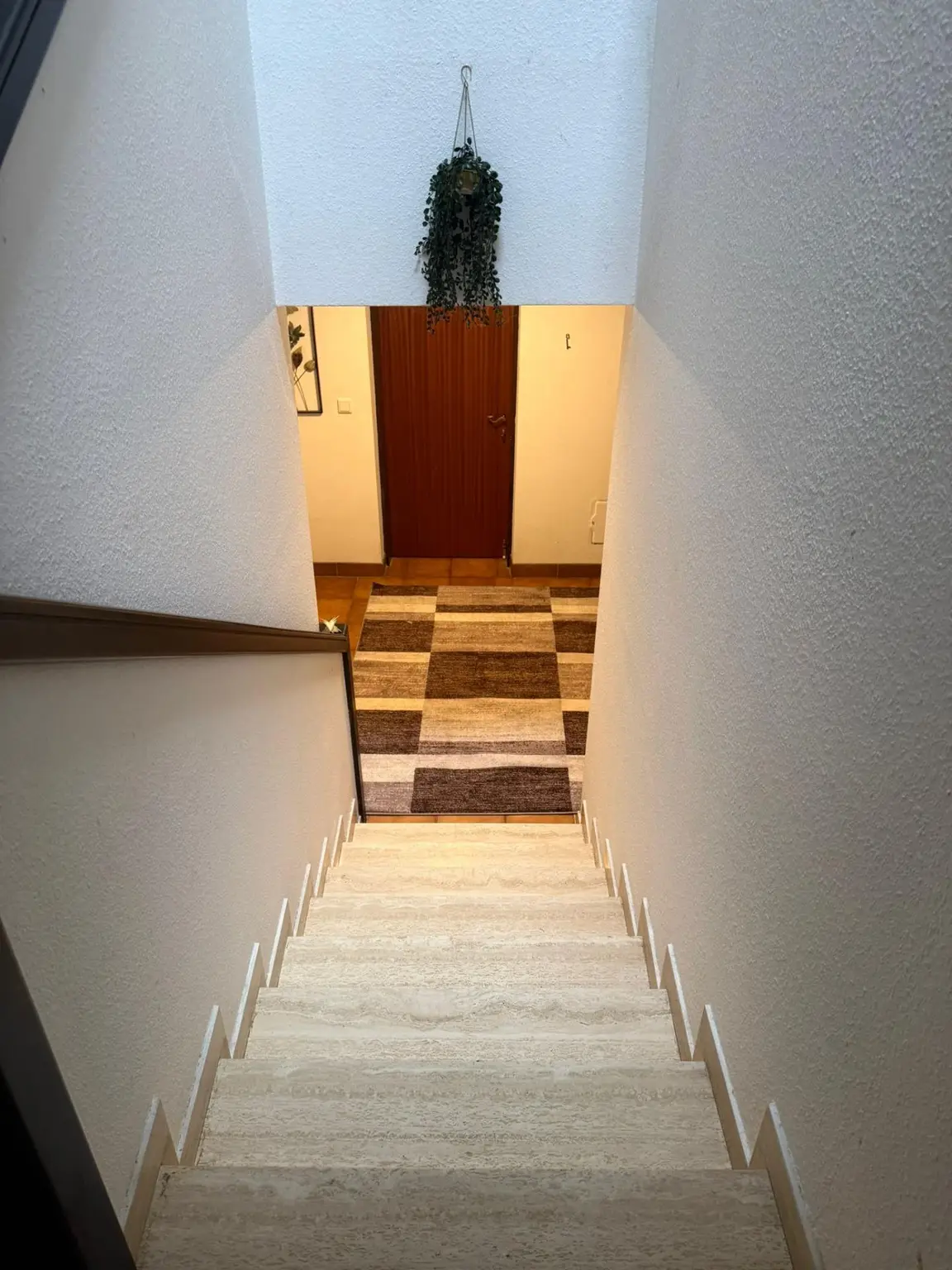 Stiegen in den Keller