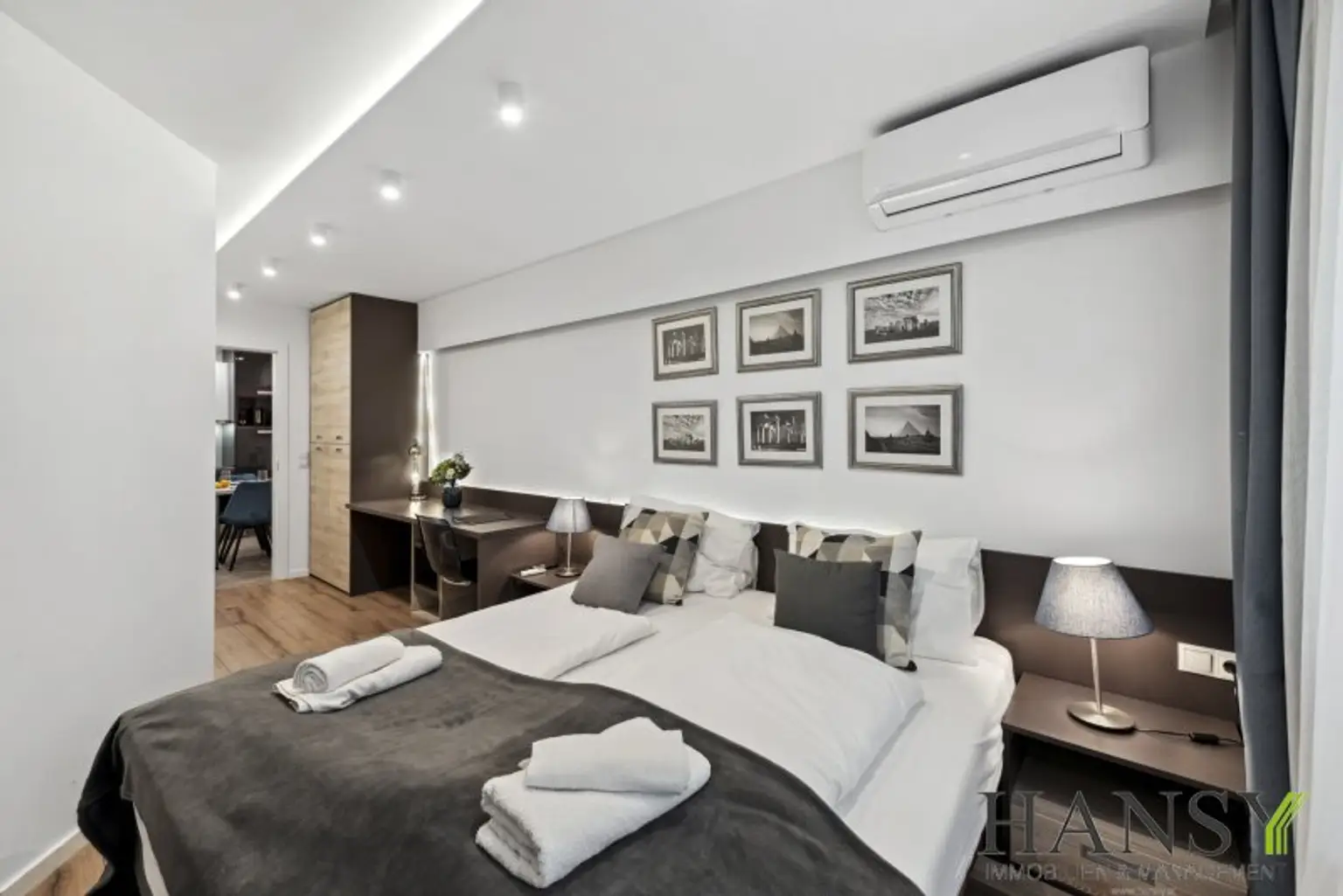 Vollmöblierte 3-Zimmer-Wohnung mit Loggia & zwei getrennt begehbaren Schlafzimmern! (WG-tauglich) 5 Gehminuten zur Mariahilfer-Straße