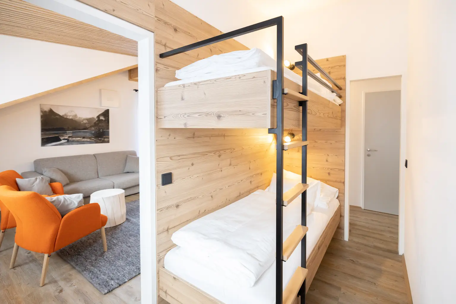 Dormio_Aparthotel_Hinterstoder_Steyrursprung_Bedroom_004.jpg