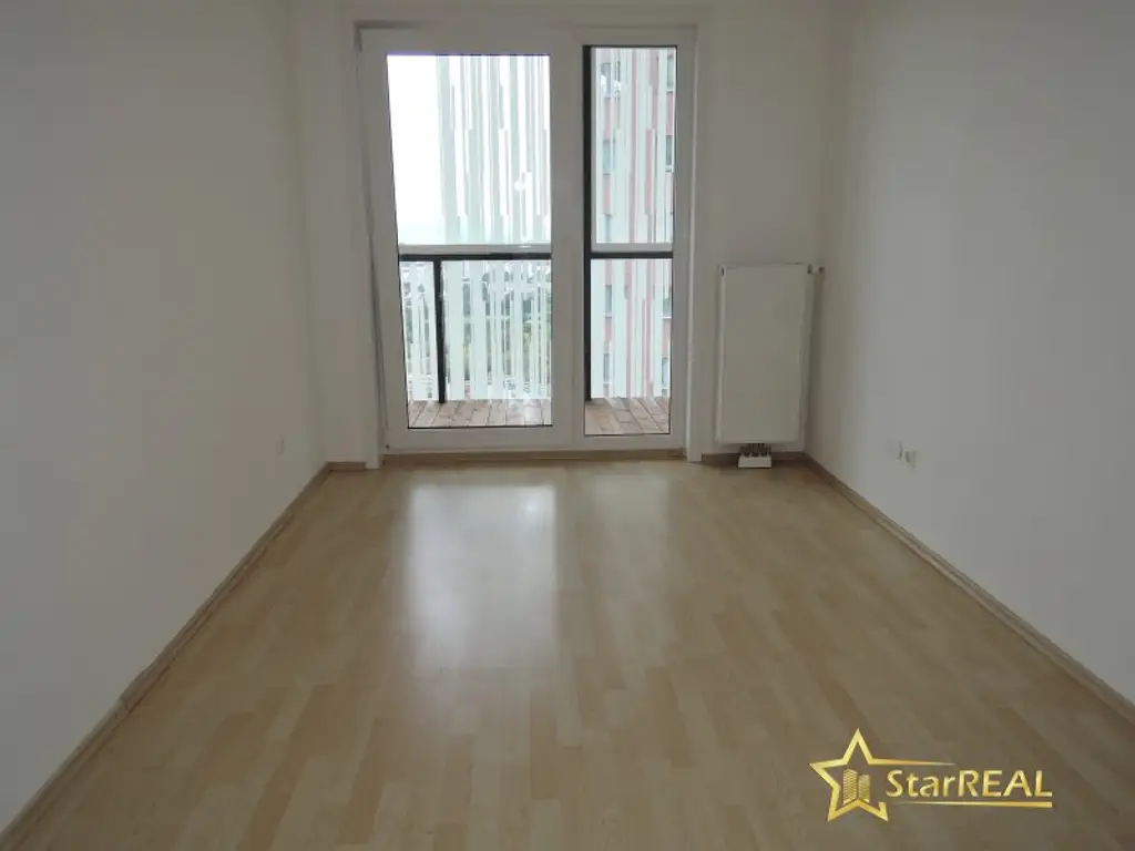 20. STOCK! TOP-WOHNUNG IM DELUGAN MEISSL TOWER. GARAGENPLATZ VORHANDEN. Sauna und Fitnessraum im Haus.