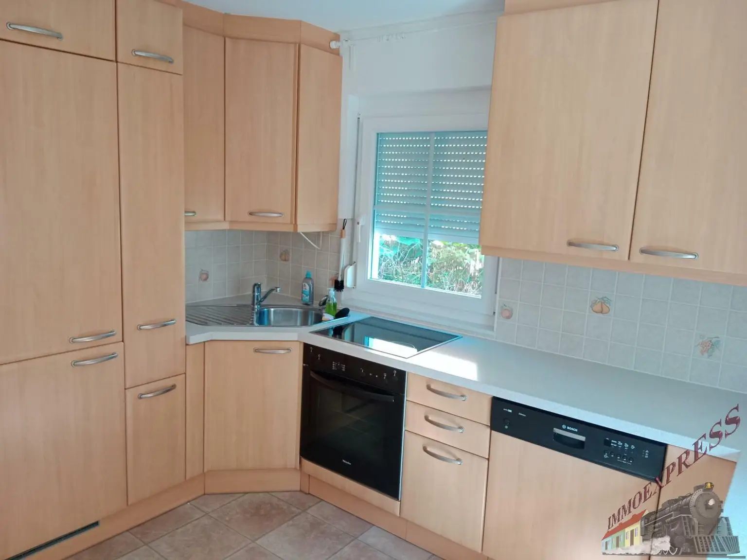 1230 Wien, Atzgersdorf,traumhaftes Miethaus, Südterrasse, 300m² Garten und  Balkon