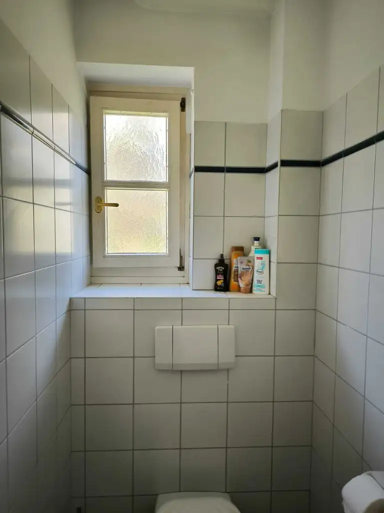 Großzügiges Stadthaus mit parkähnlichem Garten – zentral in Spittal an der Drau, ideal für Familie und Homeoffice