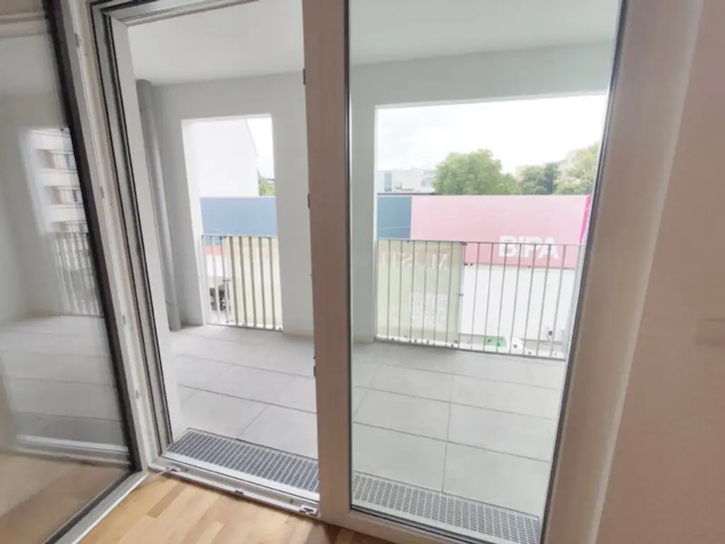 Arndtstraße! Neubau 3-Zimmer-Erstbezug mit Loggia im 3. Liftstock - Top44