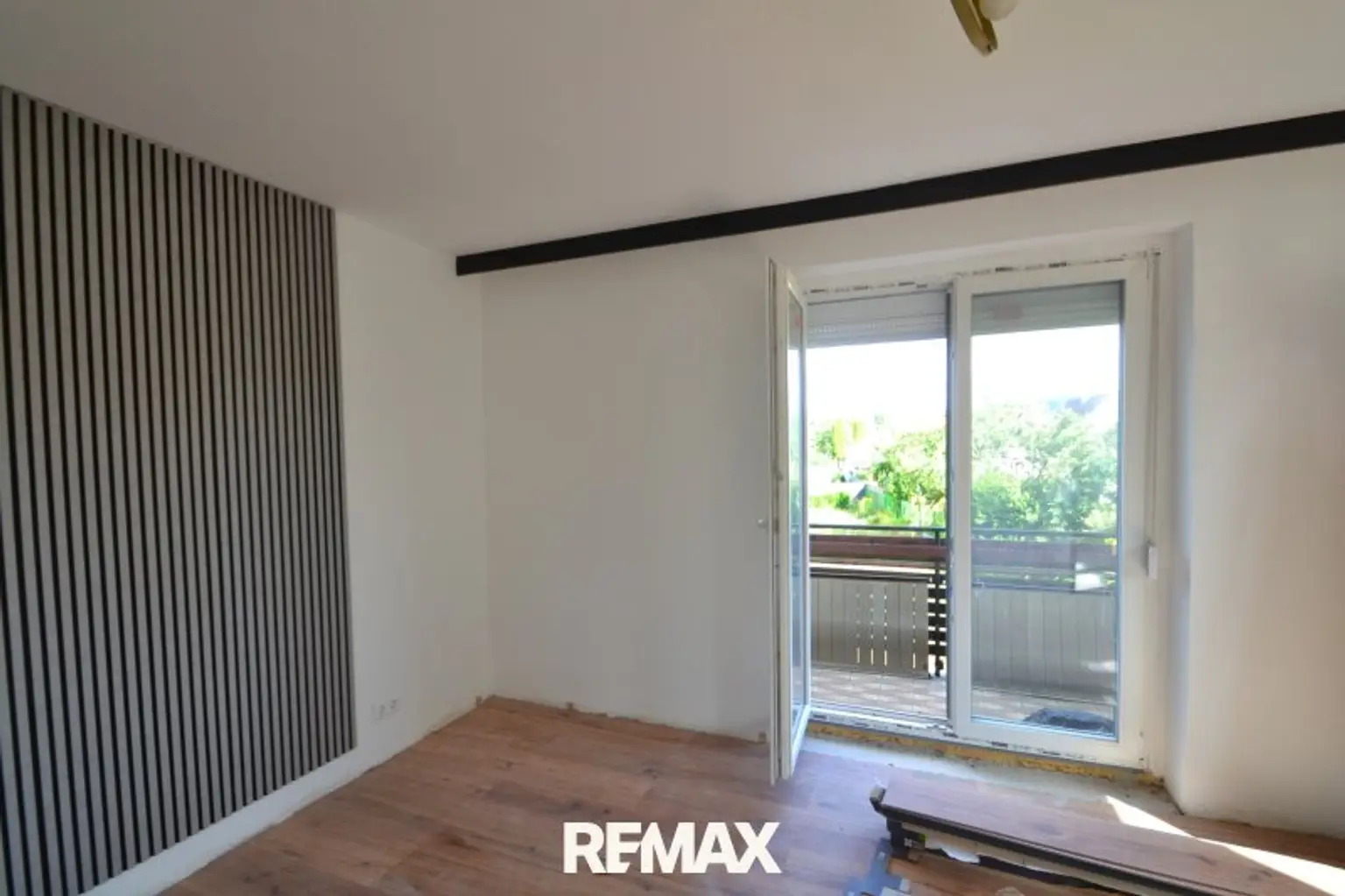 Zimmer mit Balkon