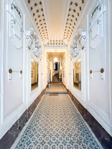 Repräsentative 3-Zimmer Altbauwohnung mit hohen Räumen und edlem Charme – 1040 Wien