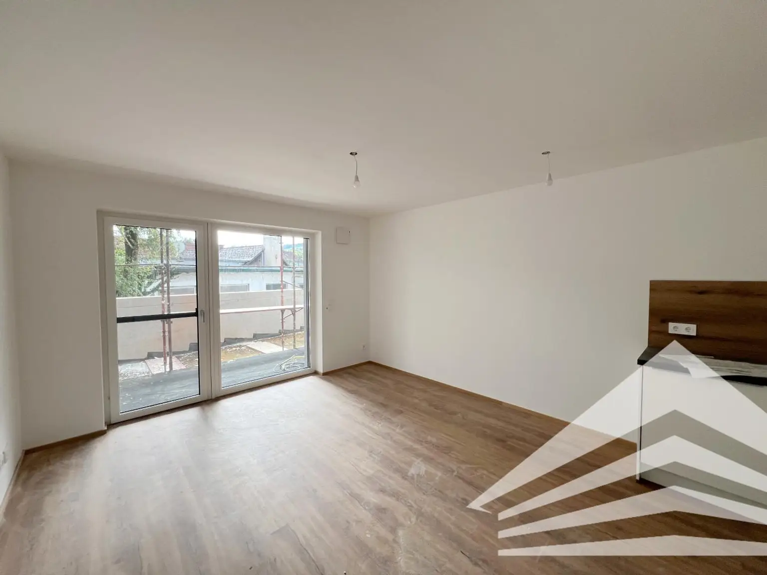 Perfekt aufgeteilte 2-Zimmer Wohnung mit großem Balkon in Puchenau!