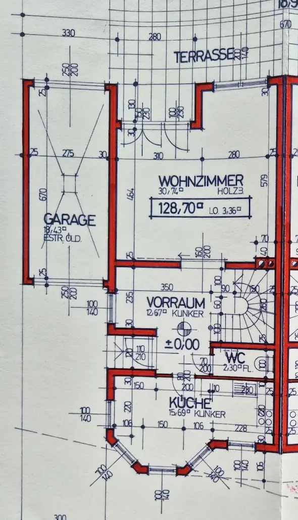 Doppelhaushälfte mit Pooloase und ausgezeichneter Infrastruktur