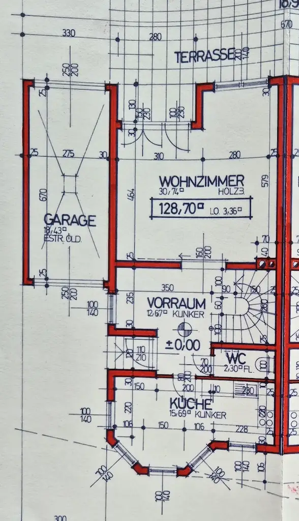 Doppelhaushälfte mit Pooloase und ausgezeichneter Infrastruktur