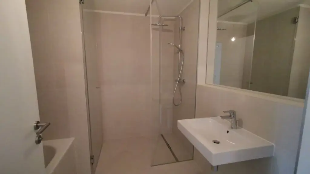 2-Zimmer-Wohnung Arsenalstraße: MODERNES WOHNEN mit KOMFORT