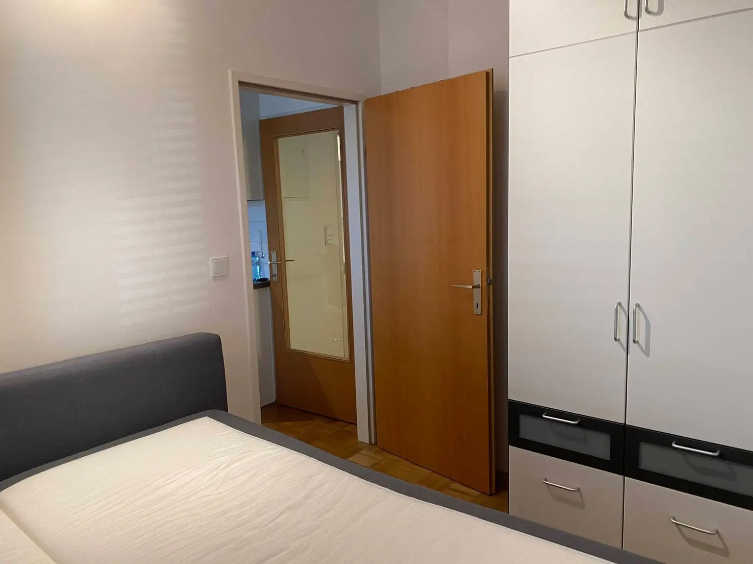 Moderne 2-Zimmer-Wohnung mit Loggia und Parkplatz in Graz Süd