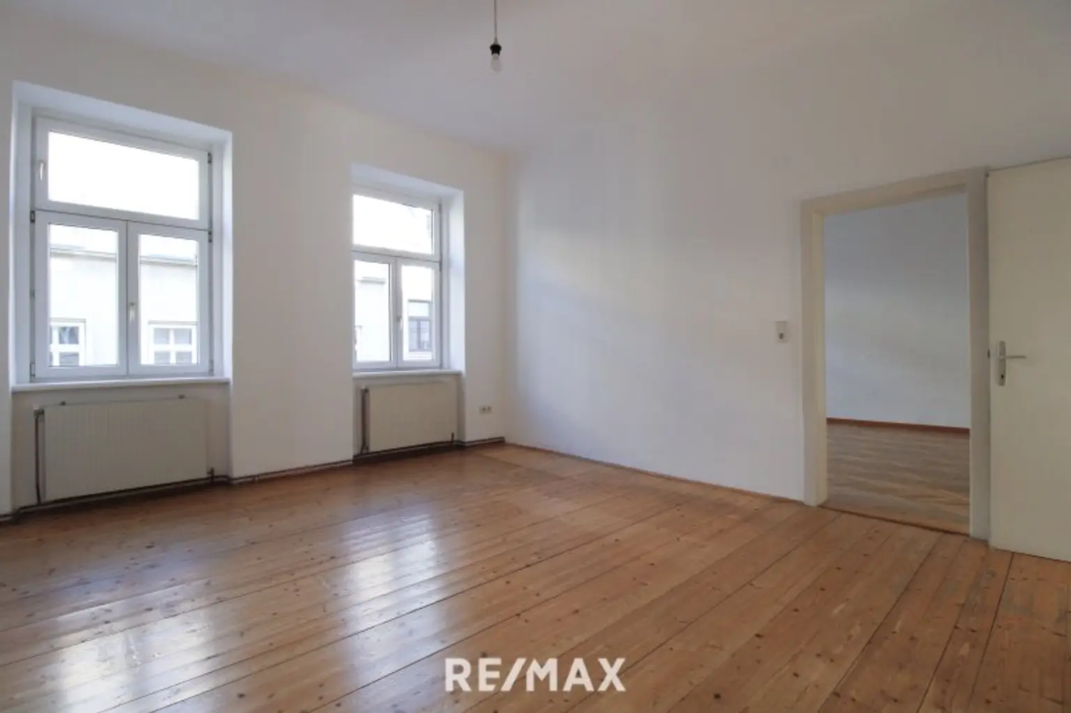 Altbauwohnung mit Potenzial in begehrter Lage von Währing