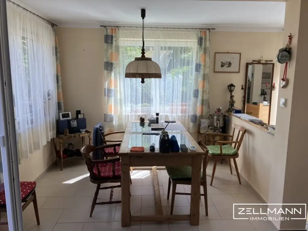 Nostalgie trifft Moderne - Verträumtes Landhaus am Fuße der Raxalpe  | ZELLMANN IMMOBILIEN