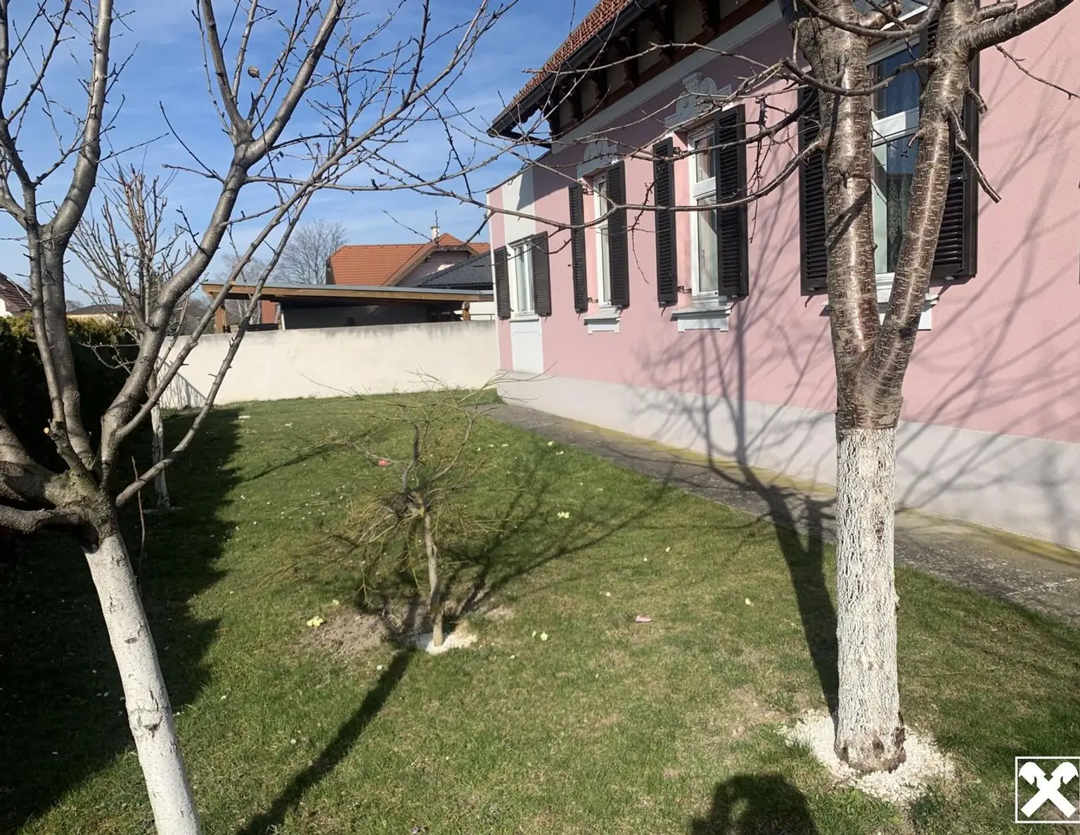 Tolles Baugrundstück mit Einfamilienhaus! Perfekt für Bauträger!