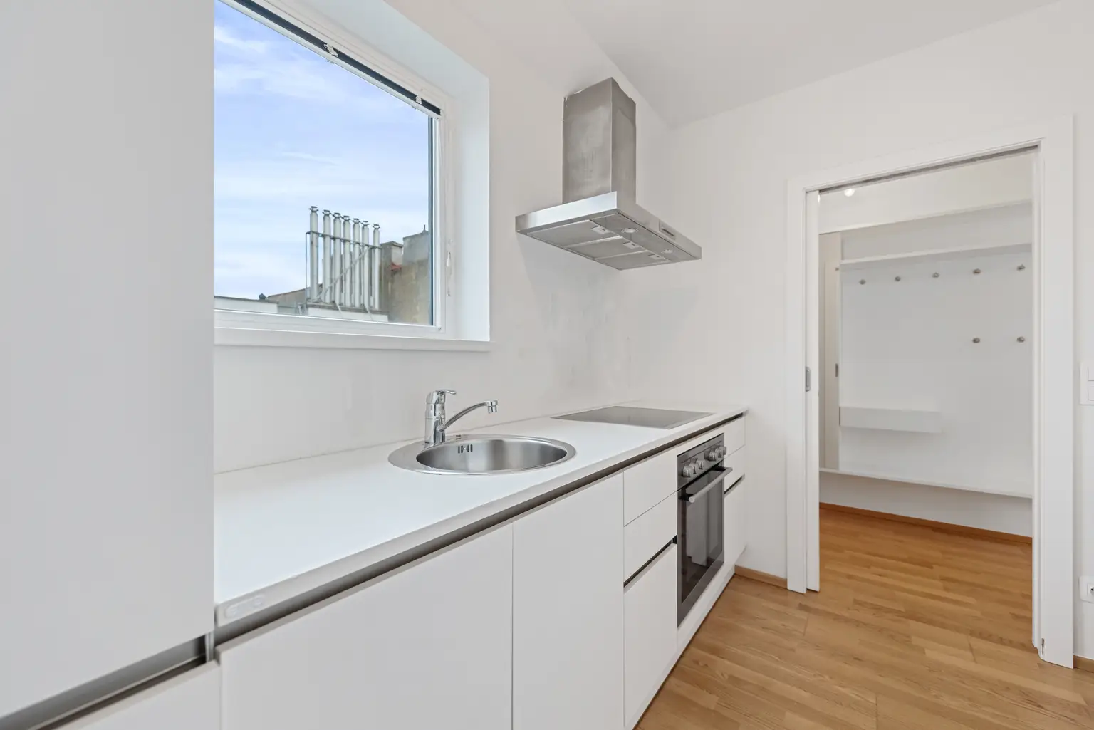 Dachgeschoßmaisonette 2 Zimmer in Toplage 1090 Wien !