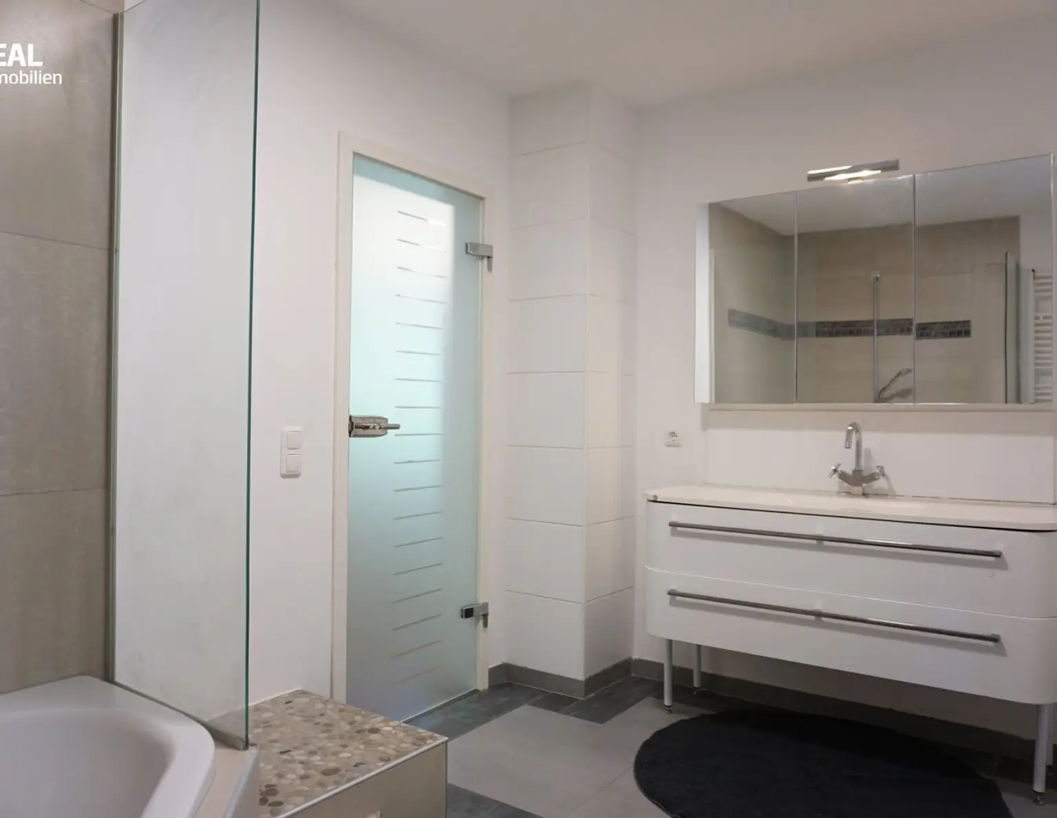 digitales Angebotsverfahren - sanierungsbedürftiger Bungalow