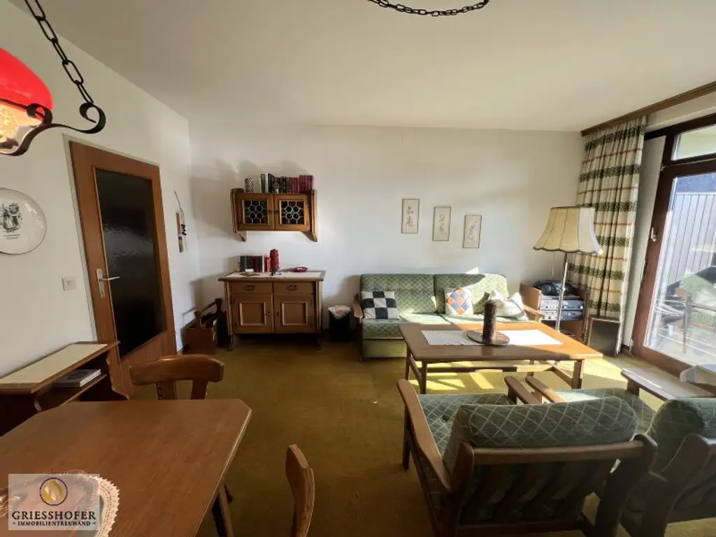 Traumhafte  Eigentumswohnung am Grundlsee mit Swimmingpool und Seezugang