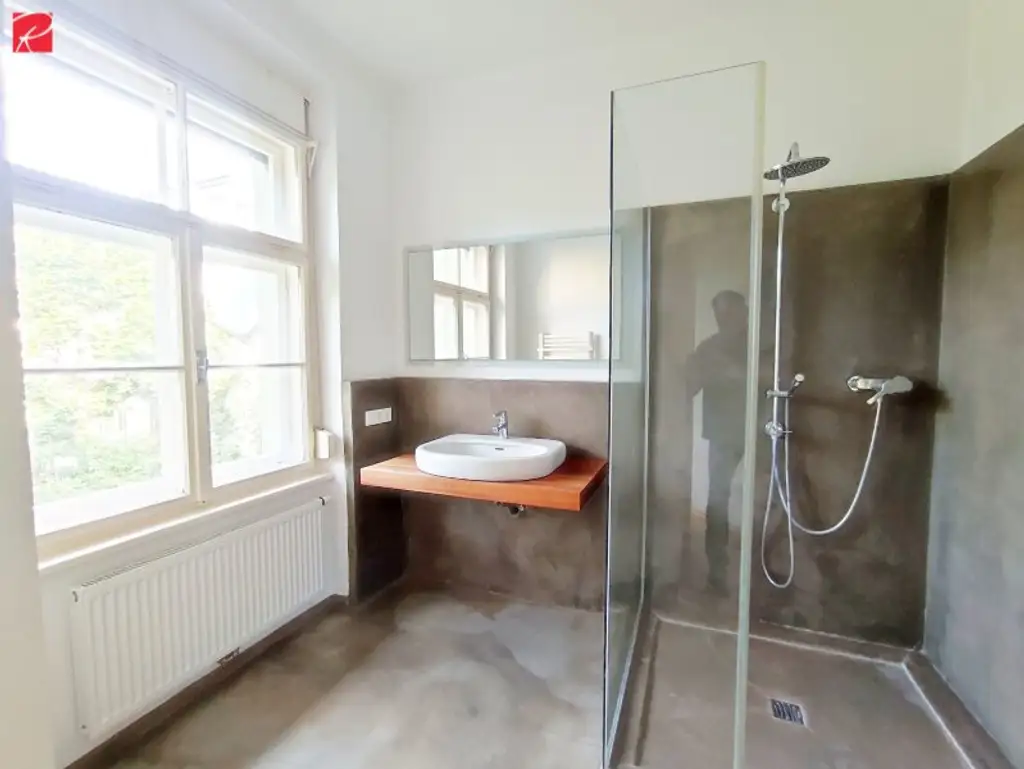 Großzügiger Altbau - Wohntraum in Best Lage ( Bezirk Geidorf)!